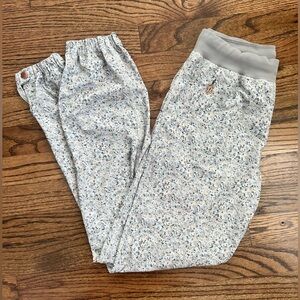 Lululemon joggers size 4